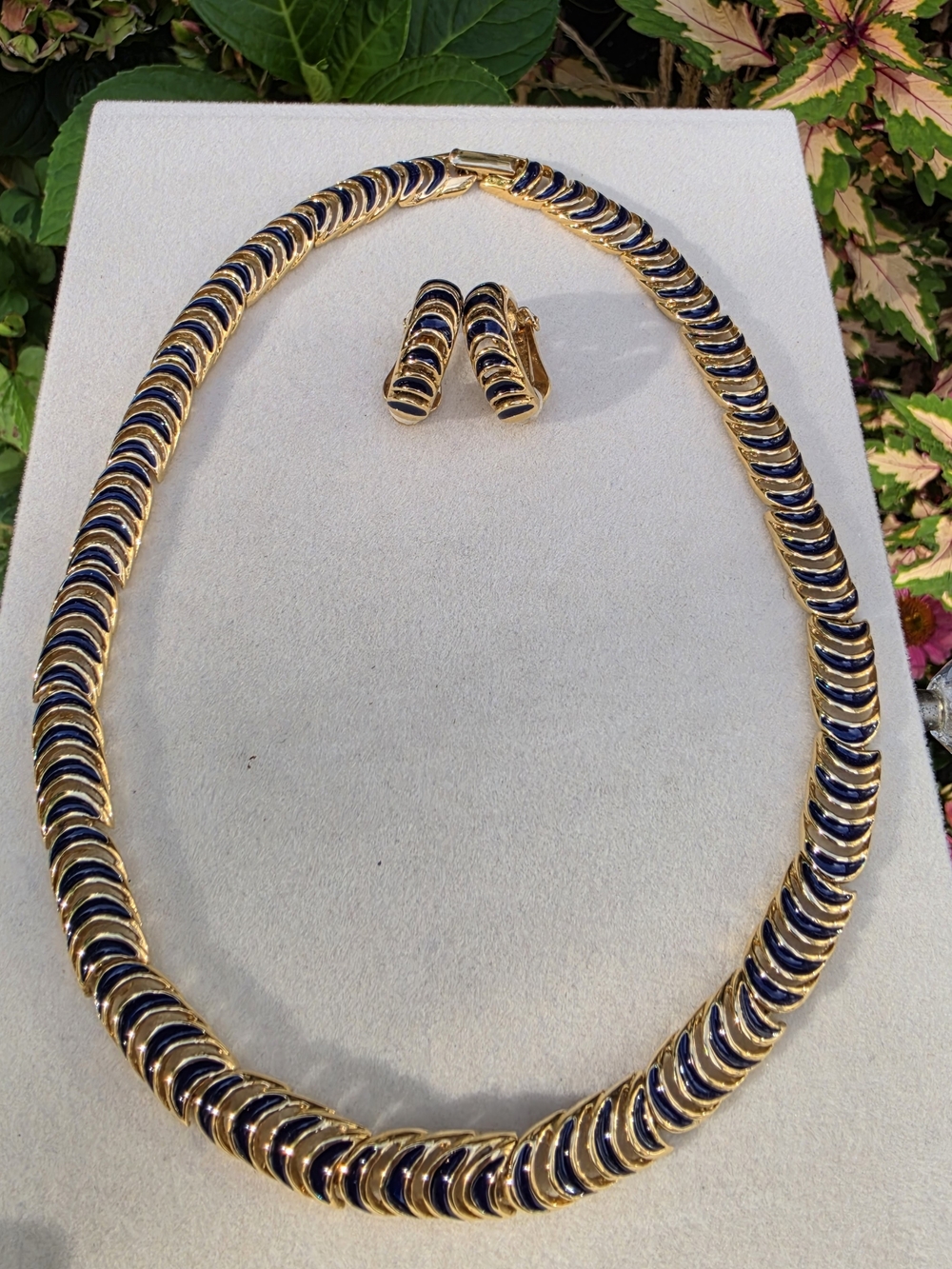 Butler: Vintage (FAC) Navy Blue Enamel & Gold-Tone Parure Set